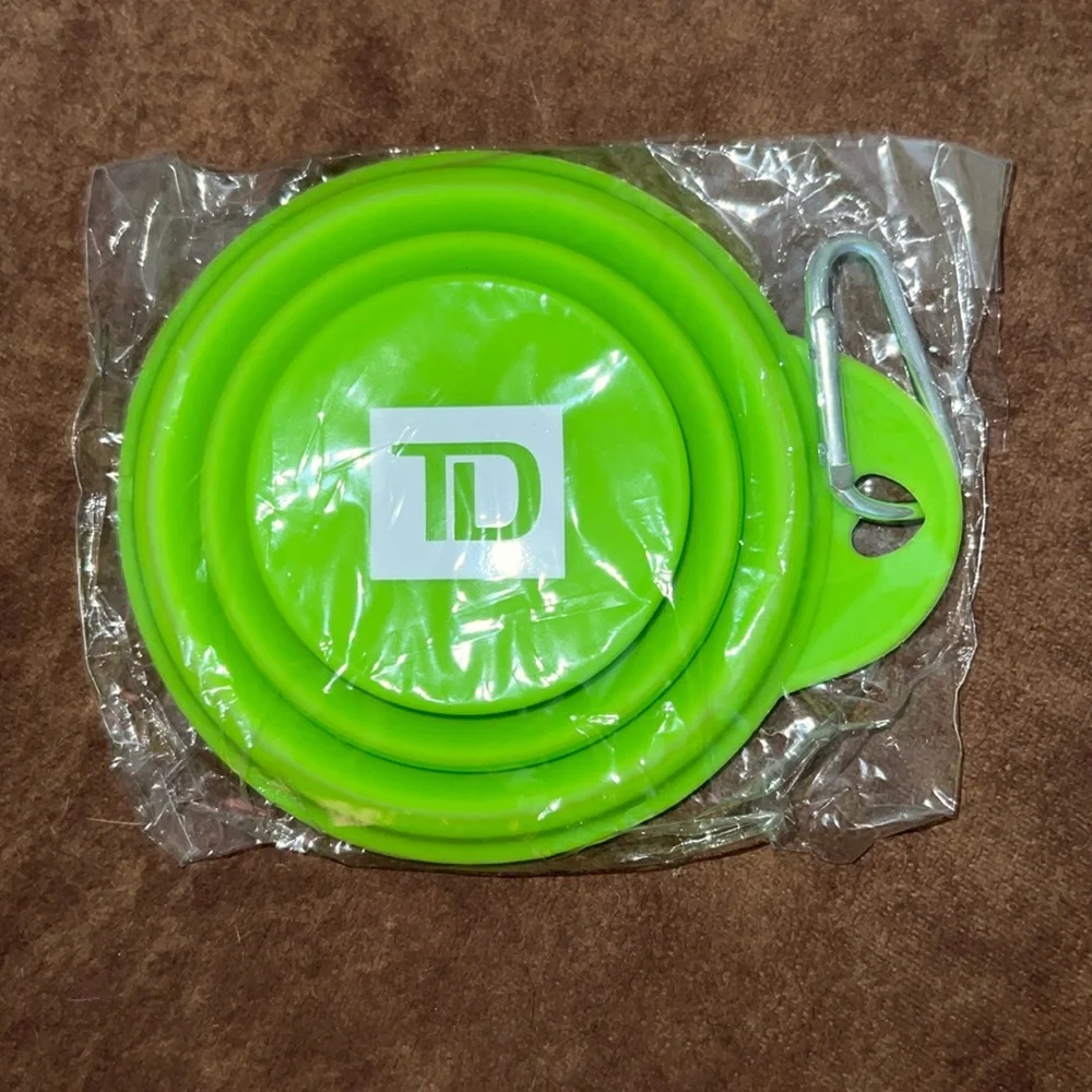 Green Silicone Collapsible Travel Bowl